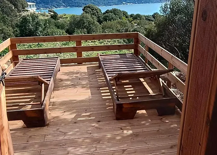 Кемпинг Fox Caravan Афионас